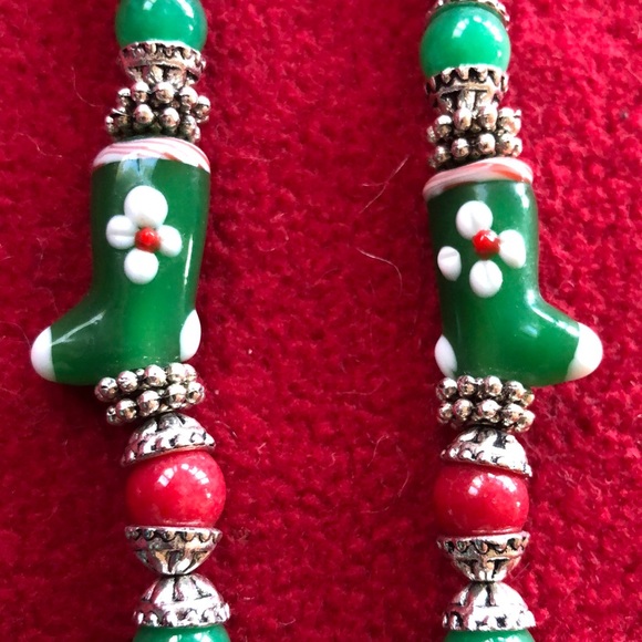 Blown glass Christmas theme necklace - Picture 6 of 16